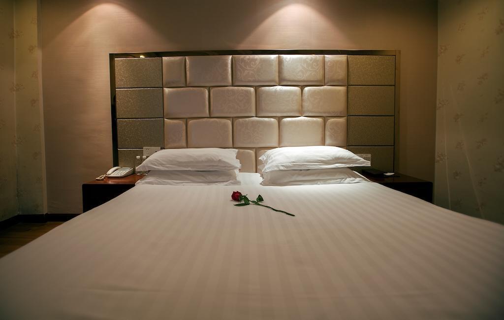 Yiwu Luckbear Hotel Habitación foto